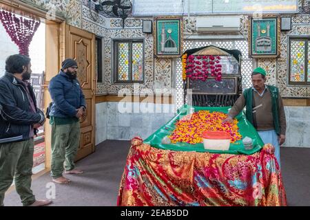 Sufi Shrine of Baba Bulleh Shah, Kasur, Punjab, Pakistan Stock Photo