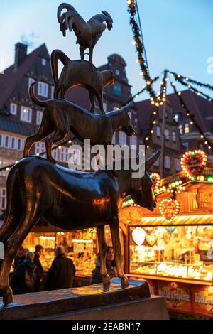 Bremen town musicians, detail, Christmas market on the market square, Bremen, Stock Photo