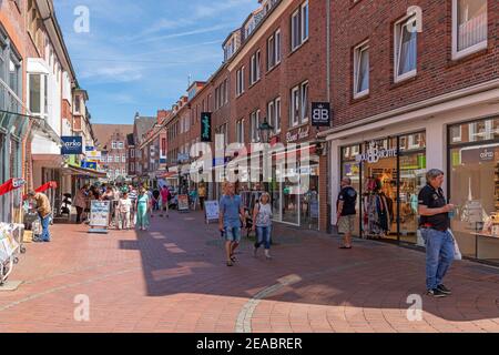 Pedestrian zone 'Between Both Sielen', shopping street, Emden, East Frisia, Lower Saxony, Stock Photo