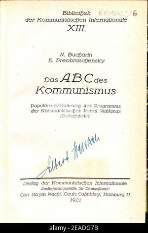Nikolai Bukharin Das ABC des Kommunismus Titel. Stock Photo