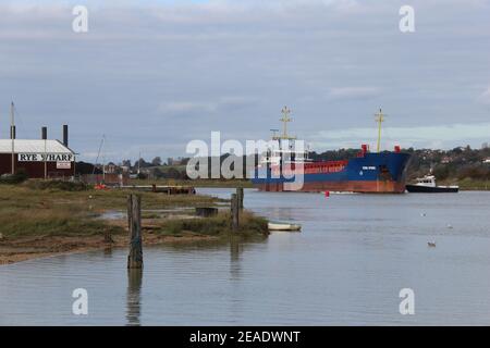 EEMS SPRING CARGO SHIP AT RASTRUM AT RYE WHARF Stock Photo