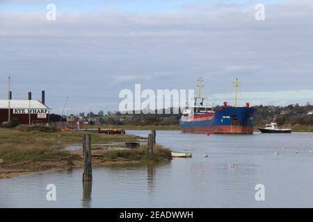 EEMS SPRING CARGO SHIP AT RASTRUM AT RYE WHARF Stock Photo