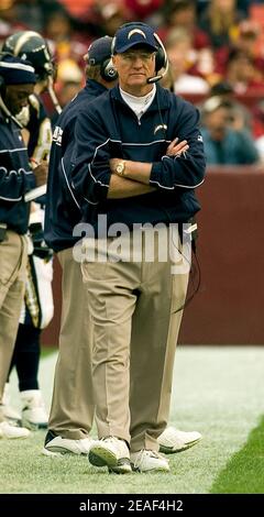 Landover, Maryland - November 27, 2005 -- San Diego Chargers head coach Marty Schottenheimer paces the sidelines during the game against the Washington Redskins at FedEx Field in Landover, Maryland on November 27, 2005. The Chargers won the game in overtime 23 - 17.Credit: Ron Sachs/CNP | usage worldwide Stock Photo
