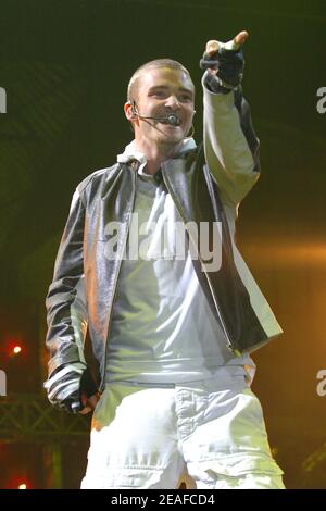 Justin Timberlake in concert at Wembley Arena in London, UK. 14th May 2003 Stock Photo