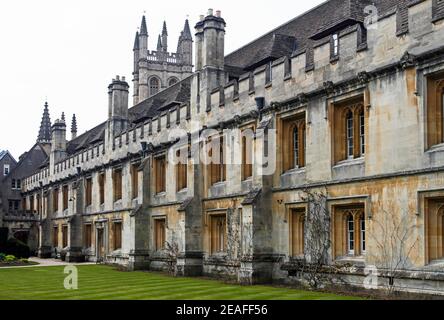Magdalen College stone crenellated building. Famous for ornate animal gargoyles, inspiration for 'The Chronicles of Narnia'. Historic university Stock Photo