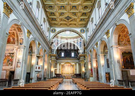 Beautiful view of the interior of the Cathedral of St. Florido and Amanzio in Umbria, Italy Stock Photo