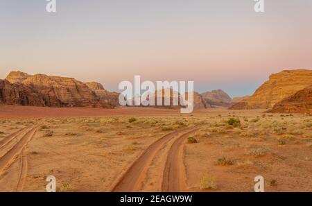 Sunset over Wadi Rum desert in Jordan Stock Photo