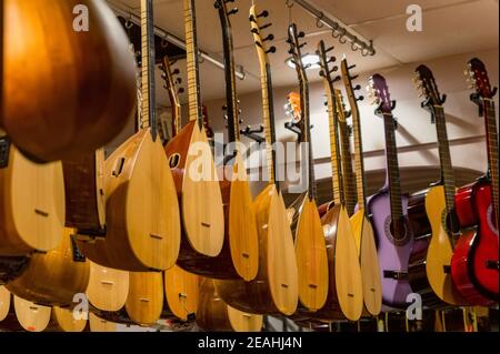 Turkish instrument on the rug. Saz Baglama Stock Photo - Alamy