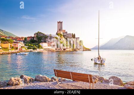 Town of Malcesine castle and beach view, Lago di Garda Stock Photo