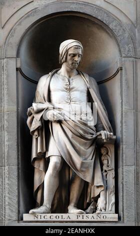 Nicola Pisano, statue in the Niches of the Uffizi Colonnade in Florence, Italy Stock Photo