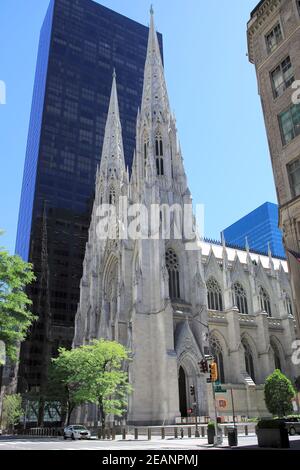 St. Patrick's Cathedral, 5th Avenue, Midtown, Manhattan, New York City, New York, United States of America, North America Stock Photo