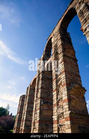 Europe, Spain, Badajoz, Merida, Roman Acueducto de los Milagros or 'Miraculous Aqueduct' Stock Photo