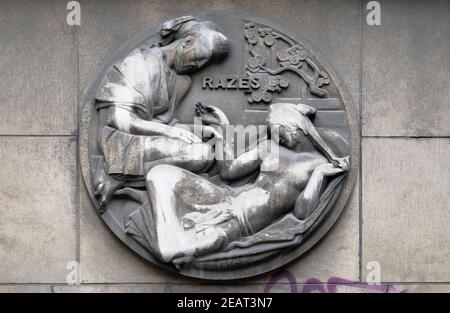 Razi or originally Abu Bakr Muhammad ibn Zechariah al-Razi was a ...