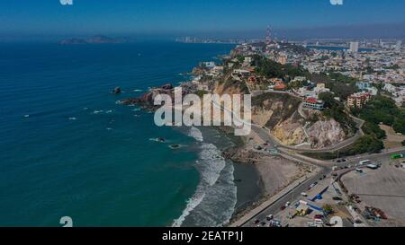 Stone island jetty in the bay in Mazatlan, Sinaloa Mexico. 2021 in Mazatlan, Mexico. (Photo by Luis Gutierrez / Norte Photo)   Embarcadero isla de la piedra en la bahia en Mazatlan, Sinaloa Mexico. 2021 in Mazatlan, Mexico. (Photo by  Luis Gutierrez/Norte Photo) Stock Photo