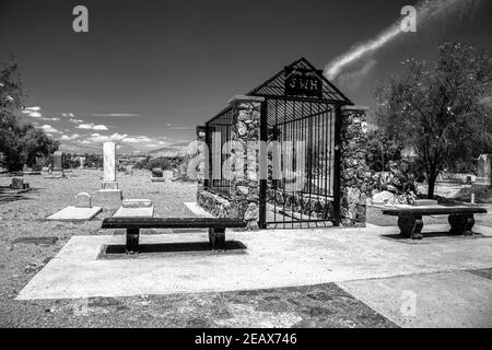 Concordia Cemetery and the grave of John Wesley Hardin, one of the most notorious gunfighters of the old west.  Hardin was killed in the Acme Saloon a Stock Photo