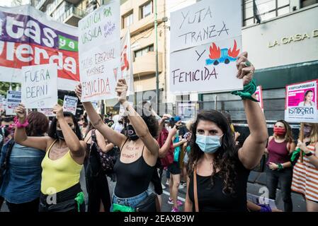 Buenos Aires, Argentina. 10th Feb, 2021. Protesters hold placards expressing their opinions during the demonstration.Protesters gathered to demand justice for the murder of Úrsula Bahillo and the repression exercised by the police. Credit: SOPA Images Limited/Alamy Live News Stock Photo