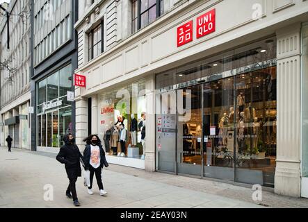 UniQlo flagship store, Oxford Street, London Stock Photo