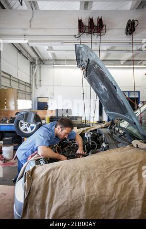 Car engine in a repair shop Stock Photo - Alamy