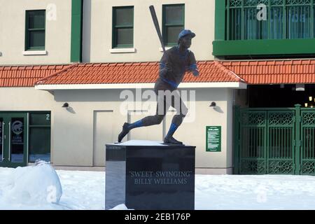 A statue of former Chicago Cubs left fielder Billy Williams at Wrigley Field, Sunday, Feb. 7, 2021, in Chicago. Stock Photo