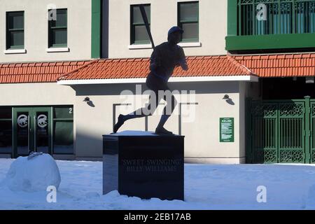 A statue of former Chicago Cubs left fielder Billy Williams at Wrigley Field, Sunday, Feb. 7, 2021, in Chicago. Stock Photo