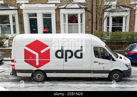 DPD delivery van Stock Photo - Alamy