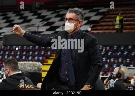 Perugia, Italy. 11th Feb, 2021. gino sirci (president sir safety conad perugia) esulta during Tours VB vs Sir Sicoma Monini Perugia, CEV Champions League volleyball match in Perugia, Italy, February 11 2021 Credit: Independent Photo Agency/Alamy Live News Stock Photo