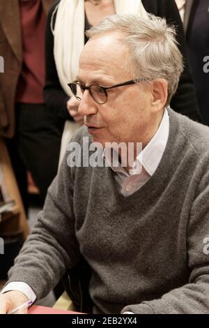 Paris,France.10th March, 2016.Dedication of Fabrice Luchini for COMEDIE FRANCAISE : CA A DEBUTE COMME CA... in Paris, France. Stock Photo