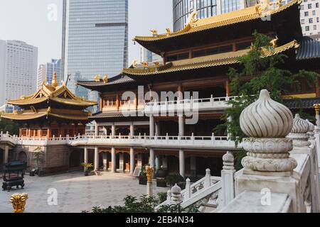 Main area in Jing an temple in Shanghai Stock Photo