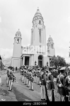 Trip to South America: Caracas, Venezuela, National Pantheon of Venezuela, Wreath-laying ceremony at Simu00f3n Bolu00edvaru0027s tomb, 7:50AM. Members of the Venezuelan military stand guard outside the National Pantheon of Venezuela in Caracas, Venezuela. President John F. Kennedy lays a wreath on the tomb of General Simu00f3n Bolu00edvar inside the Pantheon in observance of the 131st anniversary of Bolu00edvaru2019s death. Stock Photo