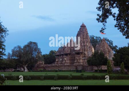 Khajuraho, Madhya Pradesh, India : Night view of the 10th-century Lakshmana Temple part of the UNESCO World Heritage Site Khajuraho Group of Chandela Stock Photo