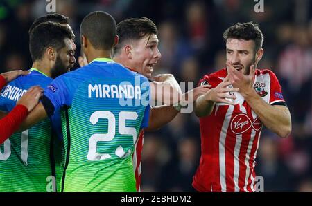 Britain Football Soccer - Southampton v Inter Milan - UEFA Europa League Group Stage - Group K - St Mary's Stadium, Southampton, England - 3/11/16 Inter Milan's Antonio Candreva clashes with Southampton's Sam McQueen  Reuters / Eddie Keogh Livepic EDITORIAL USE ONLY.