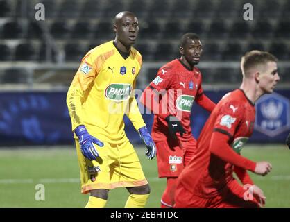 Goalkeeper of Rennes Alfred Gomis during the French Cup, round of 64 football match between SCO Angers and Stade Rennais (Rennes) on February 11, 2021 at Stade Raymond Kopa in Angers, France - Photo Jean Catuffe/DPPI/LiveMedia/Sipa USA Credit: Sipa USA/Alamy Live News Stock Photo