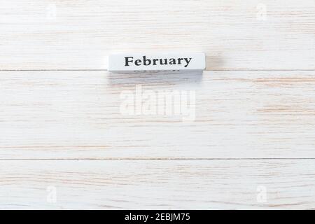 White block calendar present date 7 and month September on wood background Stock Photo