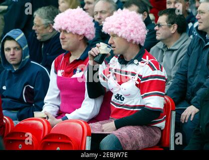 Rugby Union - Gloucester Rugby v Leeds Carnegie Guinness Premiership - Kingsholm - 19/4/08  Gloucester fans during the game  Mandatory Credit: Action Images / Peter Cziborra