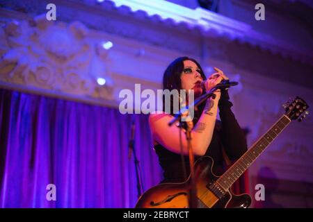 Chelsea Wolfe and her band performing live on stage at Bush Hall in London Stock Photo