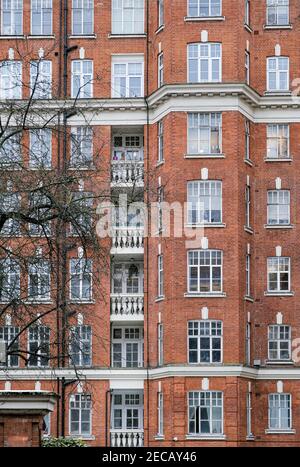 Facade of Clive Court, a 1930s apartment building on Maida Vale / Edgware Road, North London W9, UK Stock Photo