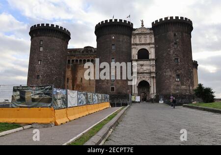 Napoli - Castel Nuovo da via Cristoforo Colombo Stock Photo