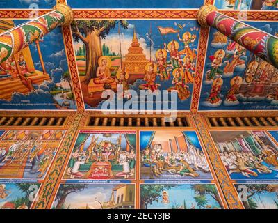 Wall and ceiling paintings at Wat Kean Kliang, a Buddhist temple in Phnom Penh, Cambodia, located between the Tonle Sap and Mekong rivers. Stock Photo
