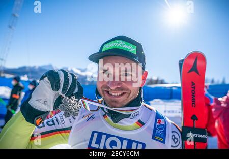 Cortina, Italy. 14th Feb, 2021. 14 February 2021, Italy, Cortina d'Ampezzo: Alpine skiing: World Championships, downhill, men: Andreas Sander of the DSV from Germany wins the silver medal. Photo: Michael Kappeler/dpa Credit: dpa picture alliance/Alamy Live News Stock Photo