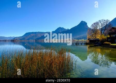 St. Wolfgang above lake Wolfgangsee, near Strobl, in the background mountain Sparber, Salzkammergut, Salzburger Land, Austria Stock Photo