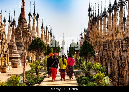 Kakku's pagoda with its 2500 stupas, Kakku, Shan state, Myanmar Stock Photo