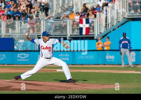 Dominican republic baseball hi-res stock photography and images - Alamy