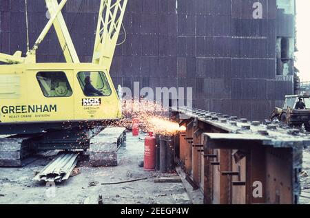1977 Stocksbridge Sheffield - Sparks from using a thermal lance to cut up steel building waste from a steel furnace Stocksbridge Steel Works Stocksbridge Sheffield England GB UK Europe Stock Photo