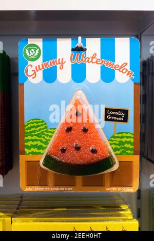 GUMMY WATERMELON. A ridiculously fattening candy for sale at It'sugar, a candy by the pound chain store, this one in Greenwich Village, NYC Stock Photo
