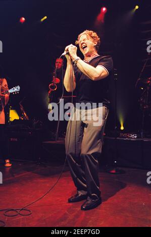 Simply Red in concert at the Shepherds Bush Empire in London, UK. 27th February 2003 Stock Photo