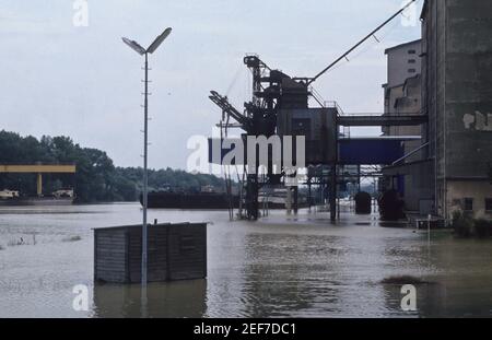 Wien, Alberner Hafen, Donauüberschwemmung, 9.8.1985 Stock Photo