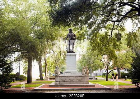 The James Oglethorpe Statue in Chippewa Square in an urban garden and ...