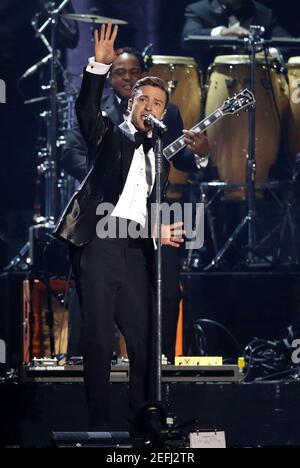 London, UK.  20th February 2013. Justin Timberlake performs on stage during the 2013 Brit Awards Show, 02 Arena, London. Stock Photo