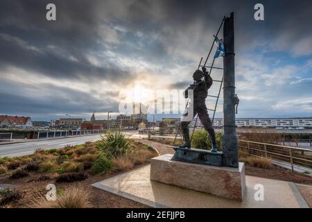 Statue Tom Souville, Calais Stock Photo