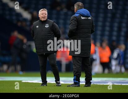 Soccer Football - Premier League - West Bromwich Albion vs Everton - The Hawthorns, West Bromwich, Britain - December 26, 2017   Everton assistant manager Sammy Lee before the match   REUTERS/Peter Powell    EDITORIAL USE ONLY. No use with unauthorized audio, video, data, fixture lists, club/league logos or 'live' services. Online in-match use limited to 75 images, no video emulation. No use in betting, games or single club/league/player publications.  Please contact your account representative for further details.